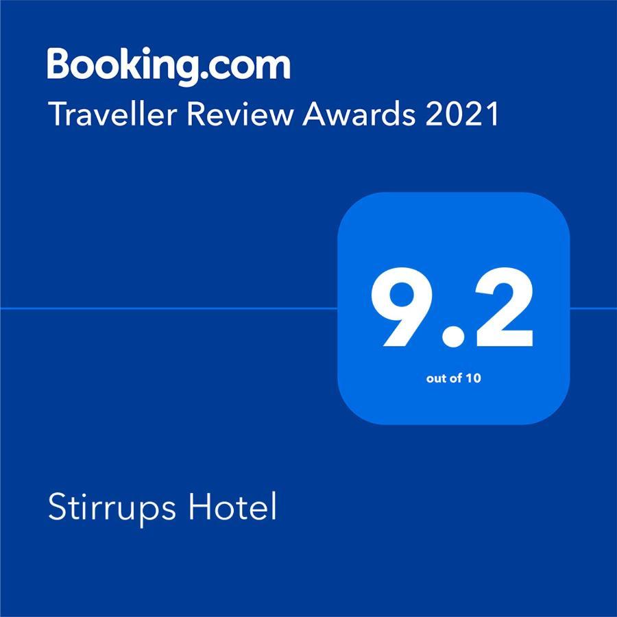 Stirrups Hotel براكنيل المظهر الخارجي الصورة