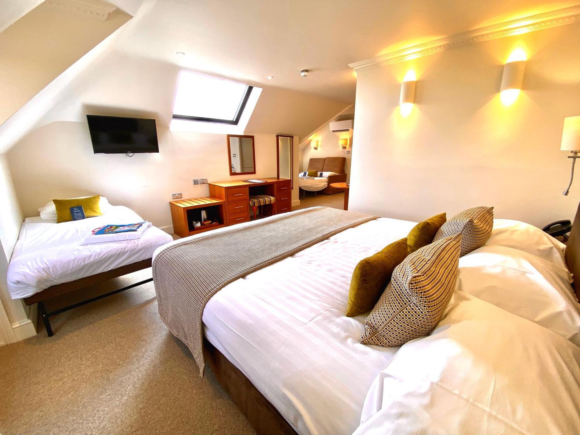 Stirrups Hotel براكنيل المظهر الخارجي الصورة